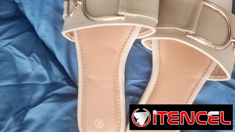 Sandalias # 37 en 3000 cup llamar o escribir al 56405434