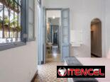 En La Habana, Cuba. 3 habitaciones, 3 camas, 3 baños.