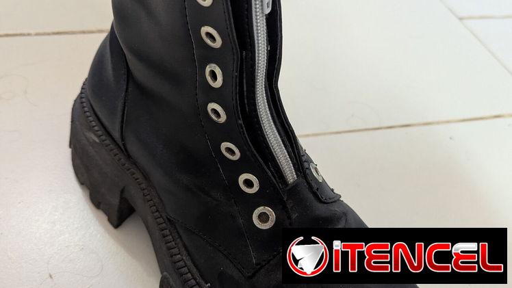 Botas