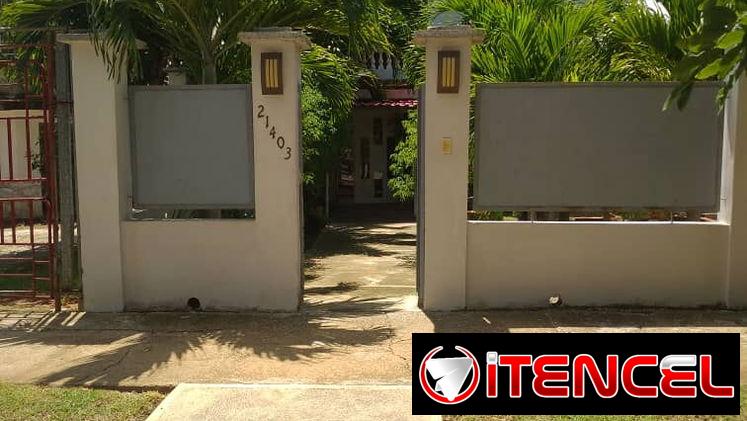 Inmobiliaria Casa de Ensueños, Biplanta, Atabey Playa 85000