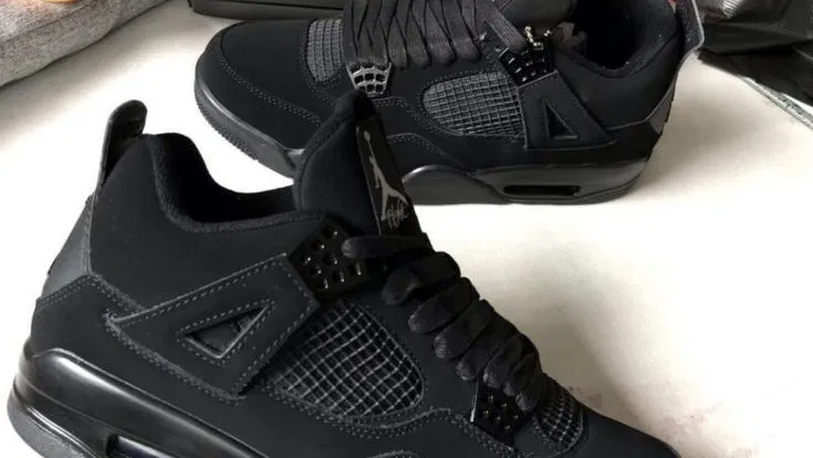 Zapatos Jordan Retro 4