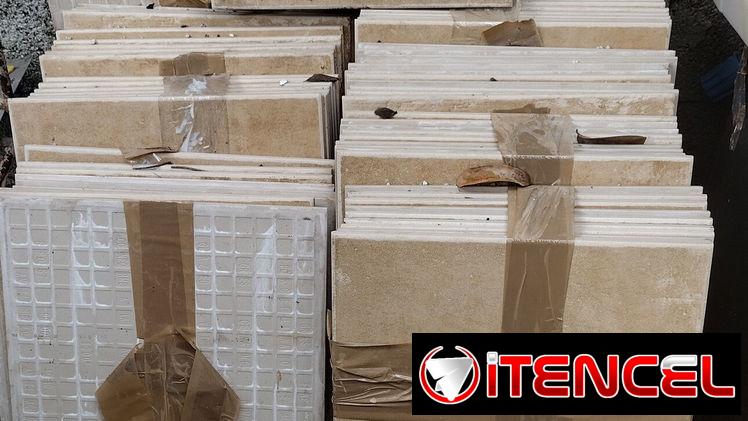 Lozas antirresvalantes para exteriores,miden 31×31 cada loza y traen 10ud a 15usd, tengo 25 metros