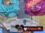 Juguetes, ropa y cositas de escuela para niños
