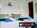 🏊🏻‍♀️ Alquiler de Casa Con Piscina En Boca Ciega. Cuenta con 9 habitaciones y capacidad para 20 personas