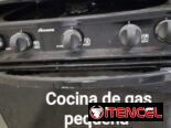 Cocina de gas con horno pequeña