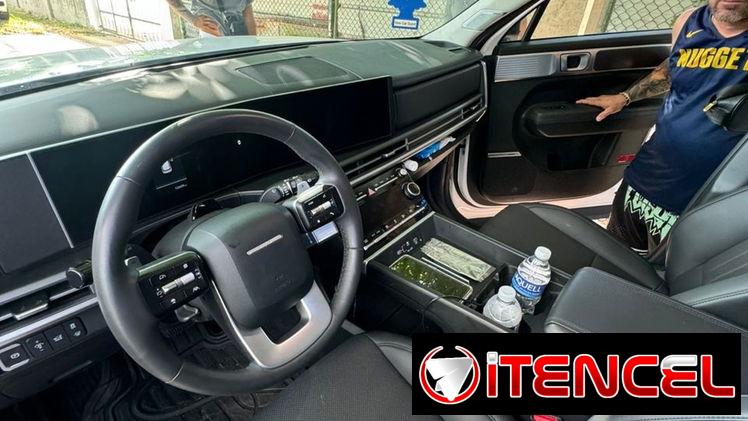 Vendo o negocio en Hyundai Santa Fe XRT 2025 12.000 millas