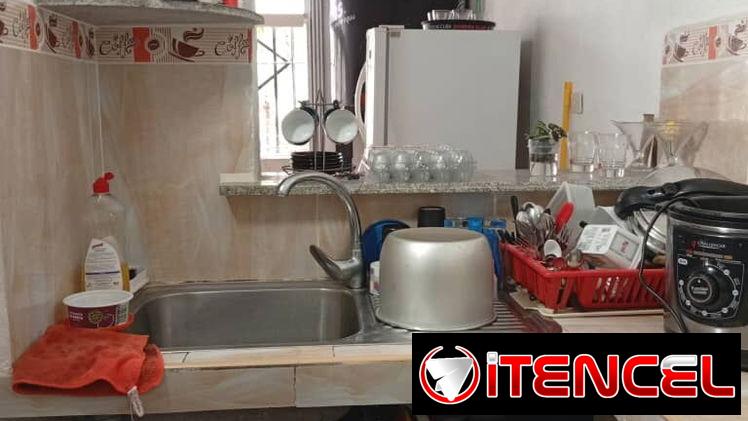 Vendo un apartamento en el reparto Camilo Cienfuegos Habana del este 1piso de 2h no se va la corriente