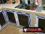 Bajos de meseta. Puertas de aluminio para exteriores y interiores. Closet de espejos