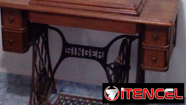 Se vende maquina de coser con motor electrico y pedal -Lawton- 52439036