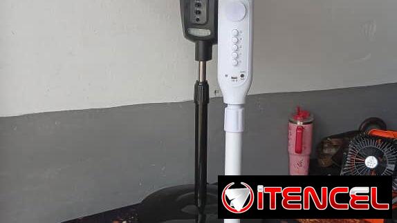 Ventiladores recargables con panel solar