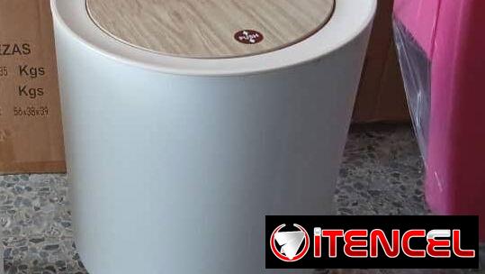 Cesto de basura moderno (M)