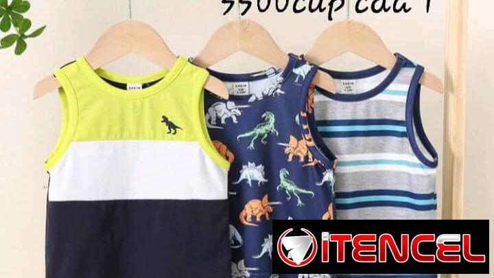 Conjunto deportivo para niños