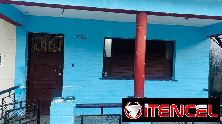 🏡 SE VENDE CASA (BAJOS) EN MARIANAO 🏡