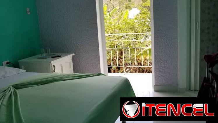📱 Casa en Viñales: Vistas a montañas, jardín y terraza – Ideal para 12 personas