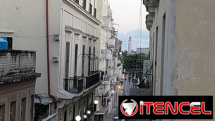 Rento de apartamento completo, solo huesped, por noches en el corazón de la Habana Vieja.