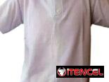 Pullover blanco de cuello tipo polo