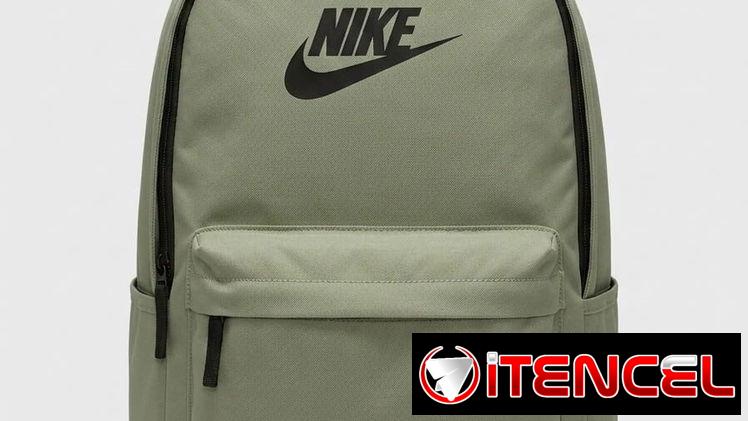 Variedad de mochilas disponibles. Precios y medidas en las fotos.