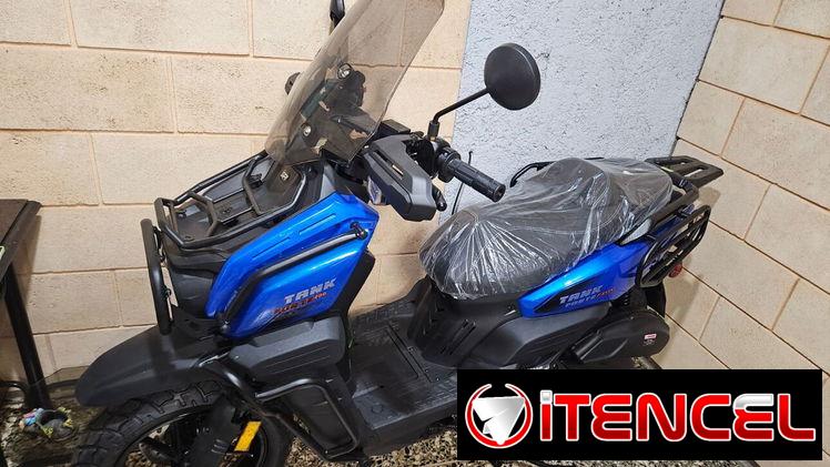 En venta moto 220cc automática de combustión nueva