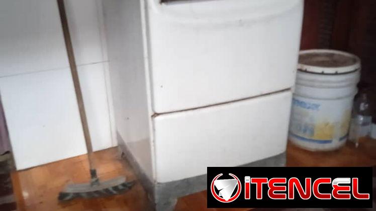 Mec de cocina de gas a domicilio en toda la haba buen servicio y garantía interesados llamar al 58481790 o esc al WhatsA