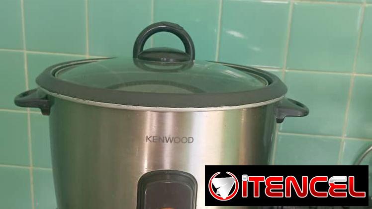 Vendo olla arrocera de uso pero funciona al 💯.