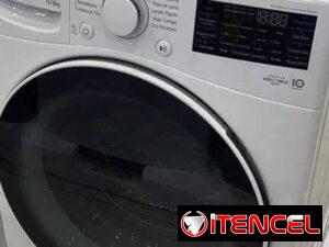 61afacaffcb1294c6de62c22bd1e51ad2783d9b260e76a02644b1bbe5d52d27c-1