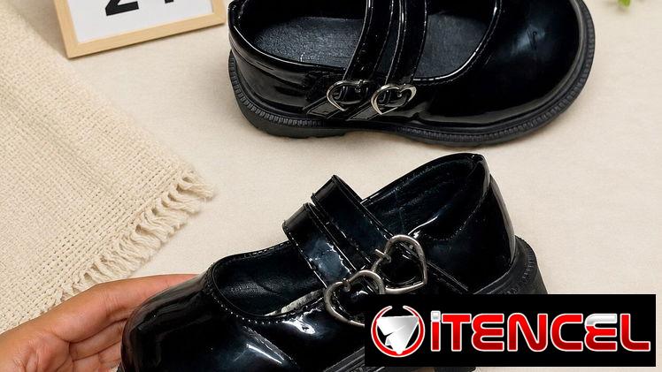 Zapatos para niñas. De poco uso.