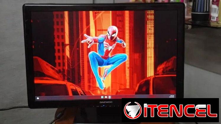 Monitor Daewoo de 22 pulgadas, cuenta con VGA  y DVI, HD.