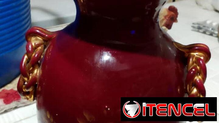 5000$ cup búcaro de porcelana rojo y dorado antiguo siglo XIX. 55378897. Acepto cualquier moneda