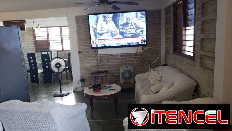 Vendo Bello apartamento de 3 cuartos y 3 baños en Vedado
