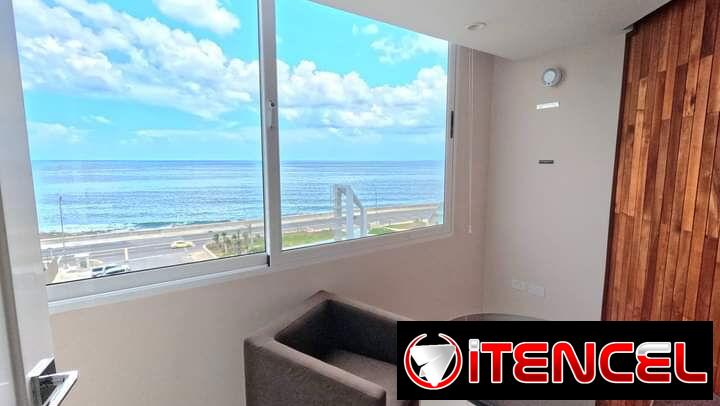 “Lujoso Apartamento en el Vedado con vistas al mar”