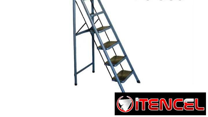 Escalera plegable multiuso