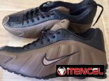 Tenis de hombre y de mujer