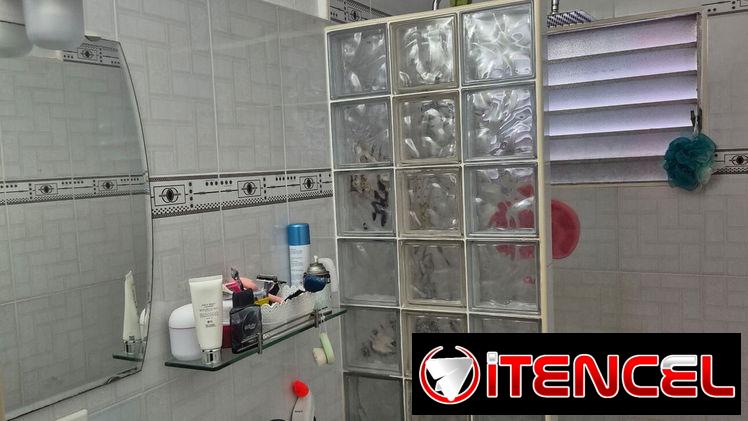 Apartamento en kohly, playa de 3 cuartos