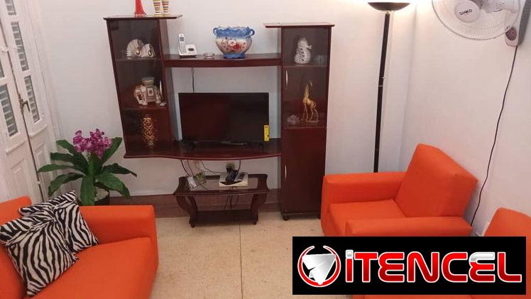 🏙️Disfruta el confort moderno en nuestra casa particular en la Habana Vieja con vista al Capitolio de La Habana