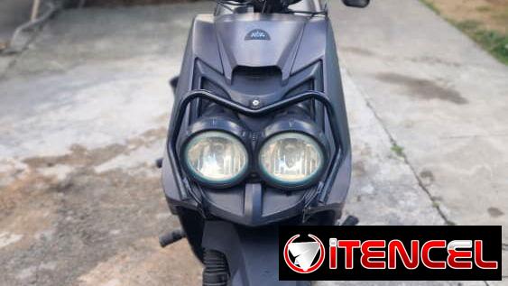 Moto ava avispon pasillo corto 4tiempo 150cc con chapa y circulación 1500usd no me ajusto mas  Whatsapp escribir a Whats