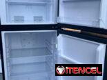REFRIGERADOR DE 10 PIES CONGELACIÓN SECA Y EFECTO ESPEJO 400 USD