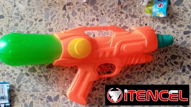 Pistola de agua 52901568 móvil y WhatsApp
