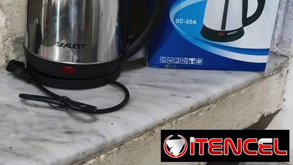 Jarra electrica 2 L