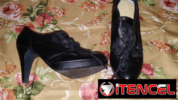Zapatos y chancletas