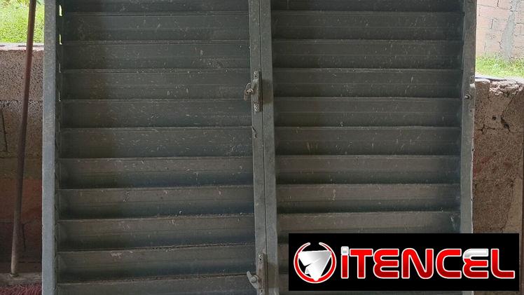Ventana de zinc galvanizado !