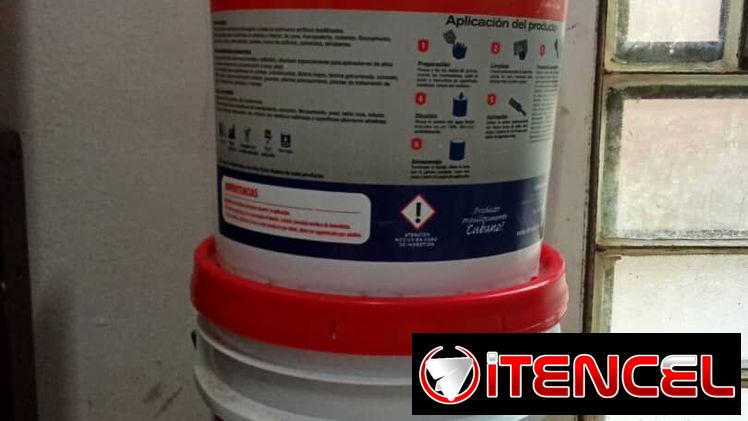 Galones de pintura de 19 lt