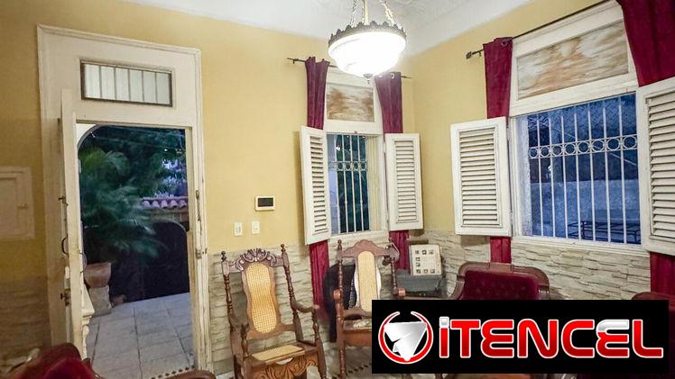 Venta de Biplanta cerca de la 5ta Avenida ( NH-38)