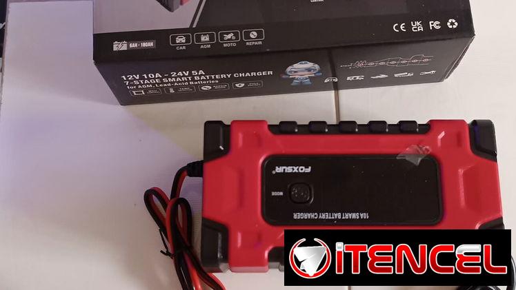 Cargador digital de baterías nuevo en caja. Carga diferentes tipos de baterías y tiene función de reparación también