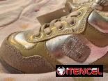 Tenis chicco con etiqueta para bebé de 22 meses