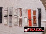 Samsung watch Ultra como new. Incluye varias manillas y cases y cargador!!!