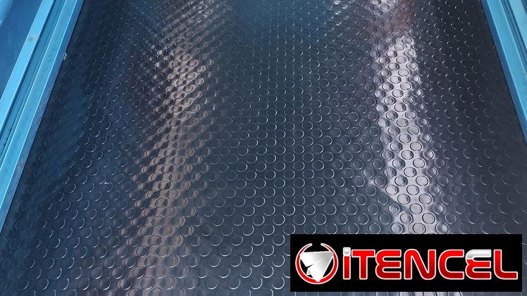 Alfombras o lonas para triciclos mano de obra incluida