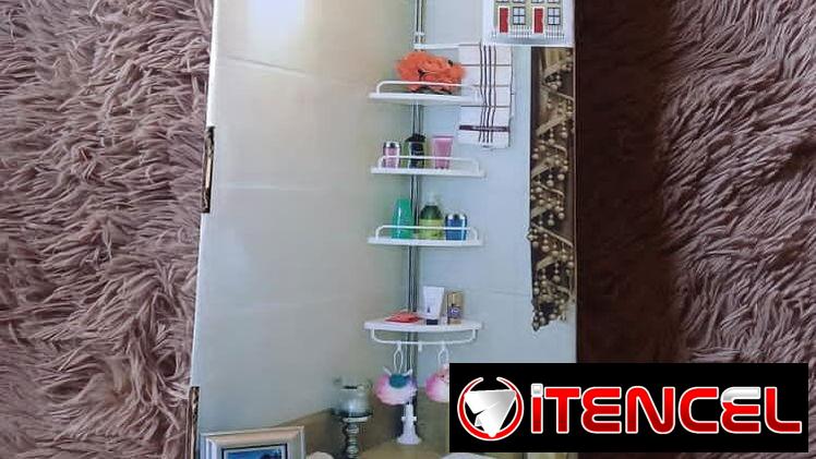 Estante esquinero de baño en 10000cup