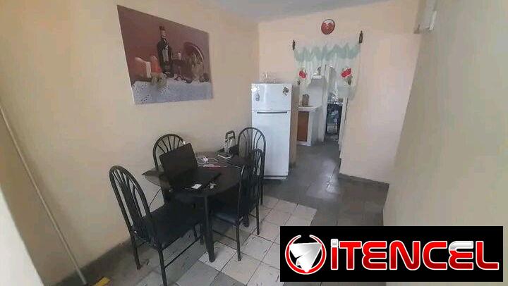 Apartamento con balcón en el sevillano