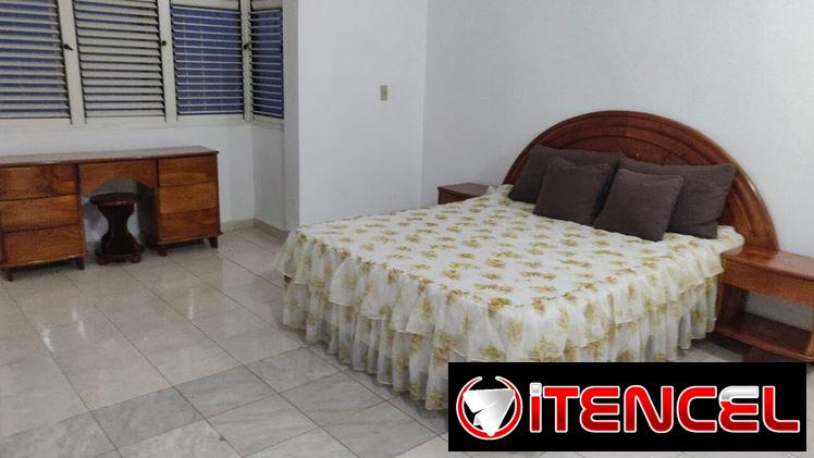 🚗 Casa en Siboney con Todas las Comodidades de 5 Habitaciones  Con Paneles Solares REF 1468