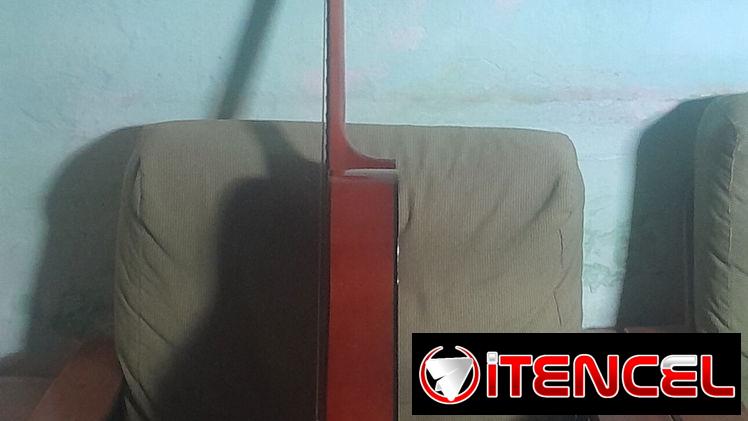 Guitarra clasica  y accesorios